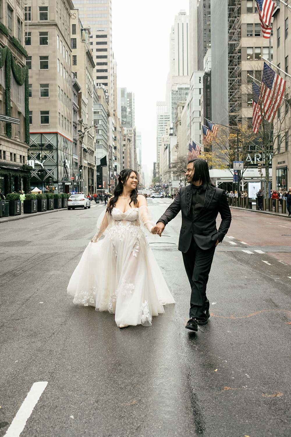 wedding in new york manhattan 5th avenue bride groom videographer